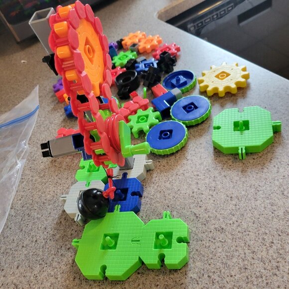 Learning Resources TOY Building Construction Set Machines in Motion STEM PARTIAL - Picture 4 of 8